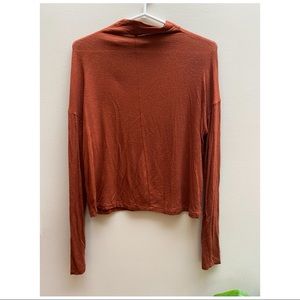 ⭐️ 2/15$ Burnt orange long sleeve w/ mock neck